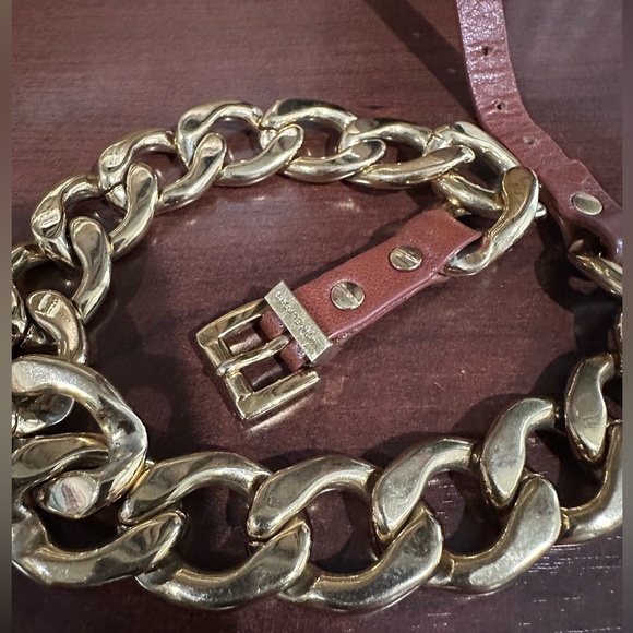 Michael Kors Wrap around gold and leather bracelet - Picture 2 of 6